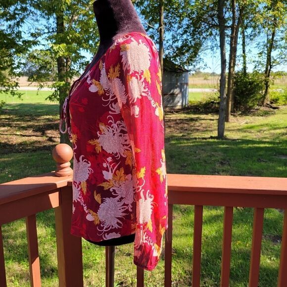 Lucky  Ladies Boho Peasant Pullover Vneck Floral Long Sleeve Top,  XS - Picture 6 of 14